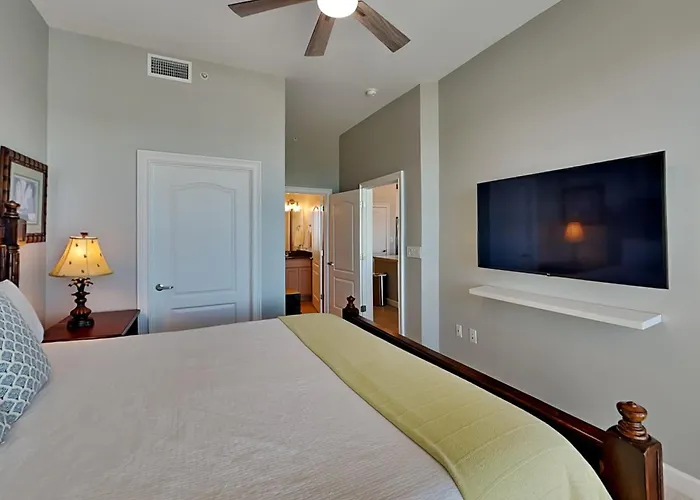 Apartment The Indies #703
